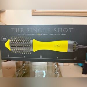 Drybar - Single Shot Round Blow-Dryer Brush - New in Box